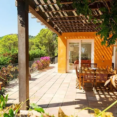 Large Vacation In Sa Tuna, 6 Bedrooms Begur